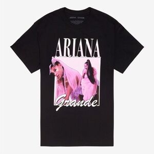 Ariana Grande 7 Rings Hot Topic T-Shirt